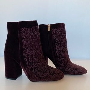 Baroque Ankle Boots in Wine Velvet 9M/39